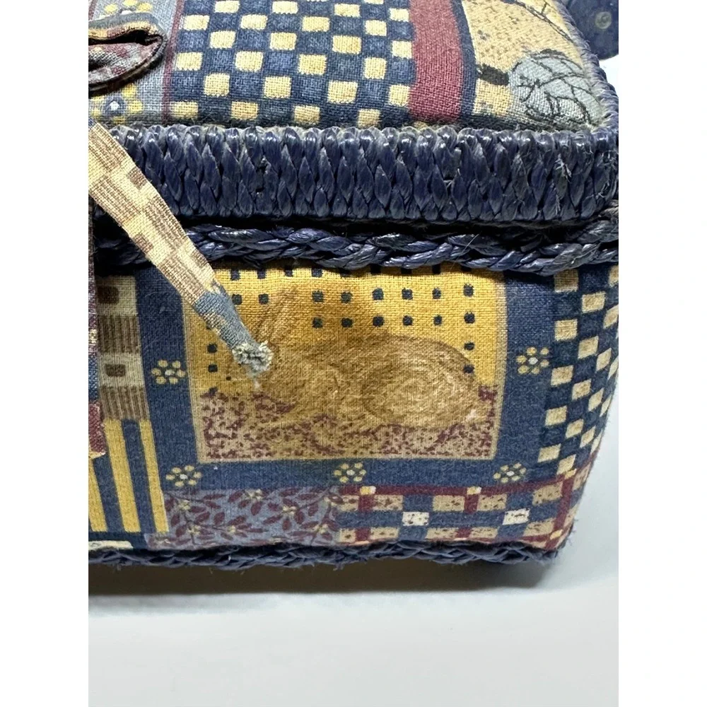 VTG Dyno Merchandise Sewing Basket Blue Tapestry Animal Patchwork Handle 9001
